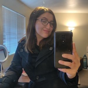 Meet your Posher, Melanie